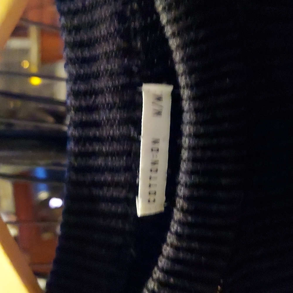 Sweater - Picture 2 of 2